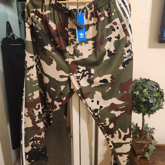 Adidas Camo SSTR TP Pants in Green and Brown - Picture 1 of 3